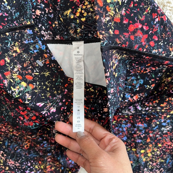 Lululemon Floral Wunder Under Crop II Special Edition Scallop Leggings Size 8 - Picture 7 of 16